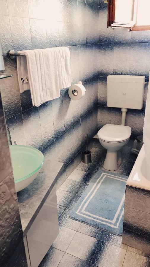 Studio Apartment Sabljic Kaštela Buitenkant foto