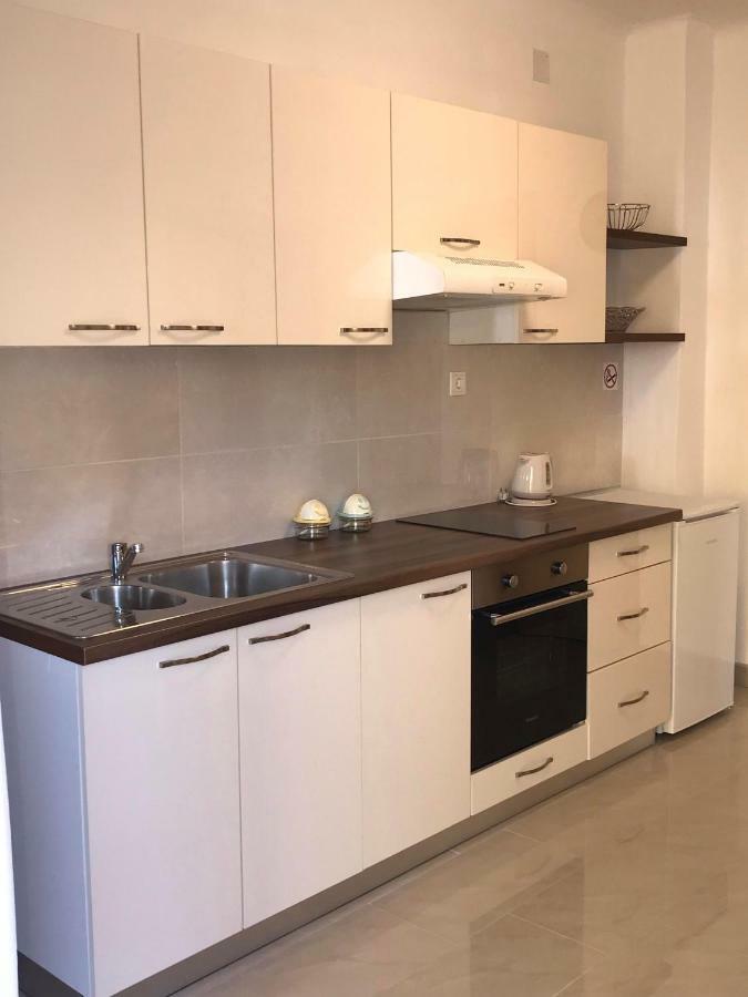 Studio Apartment Sabljic Kaštela Buitenkant foto